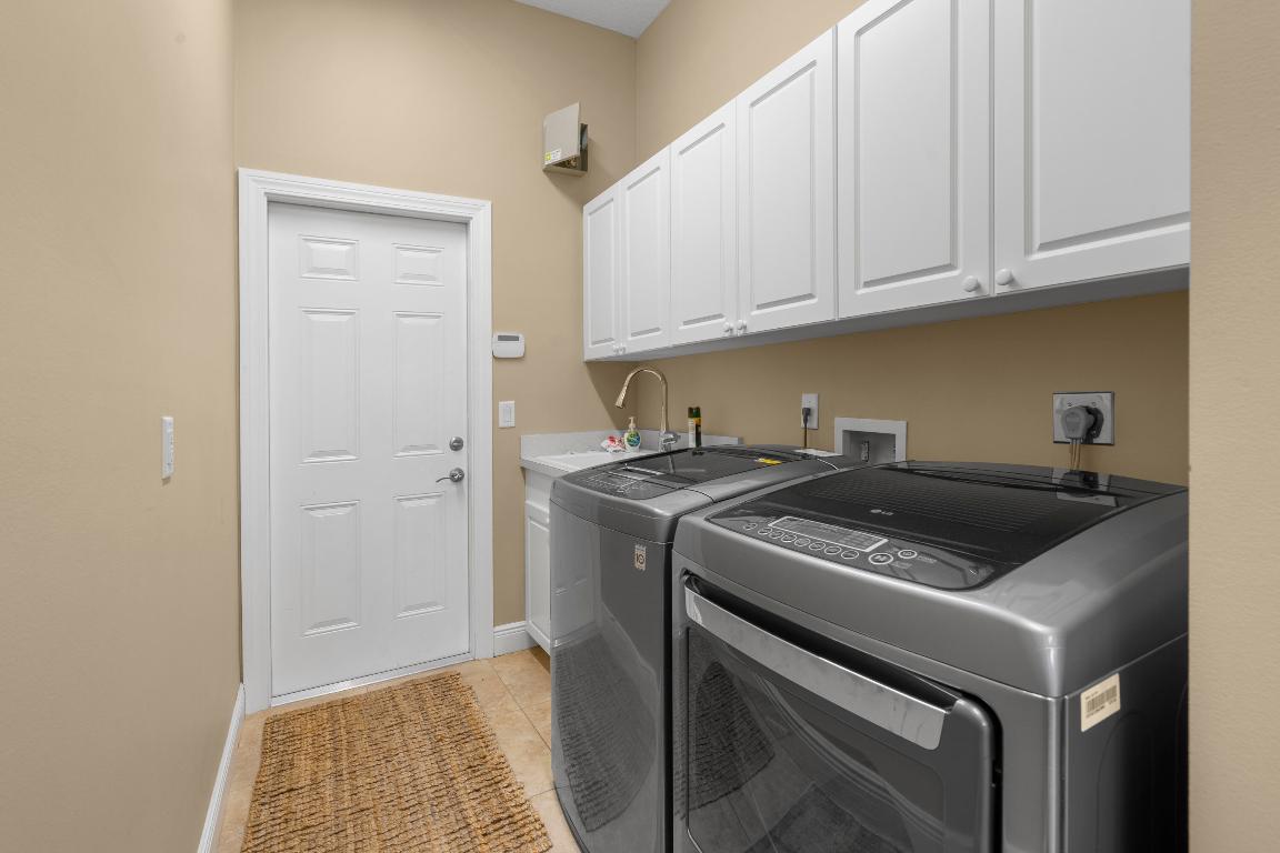 The Pines - Residential