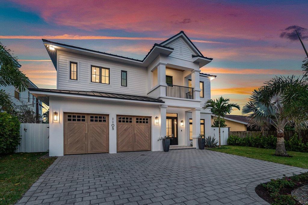 Photo of 1105 NE 2nd Avenue, Delray Beach, FL 33444 (MLS # R11089449)