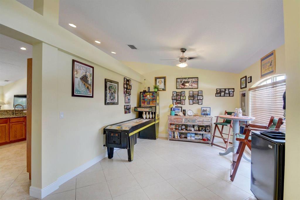 PORT ST LUCIE SECTION 33 - Residential