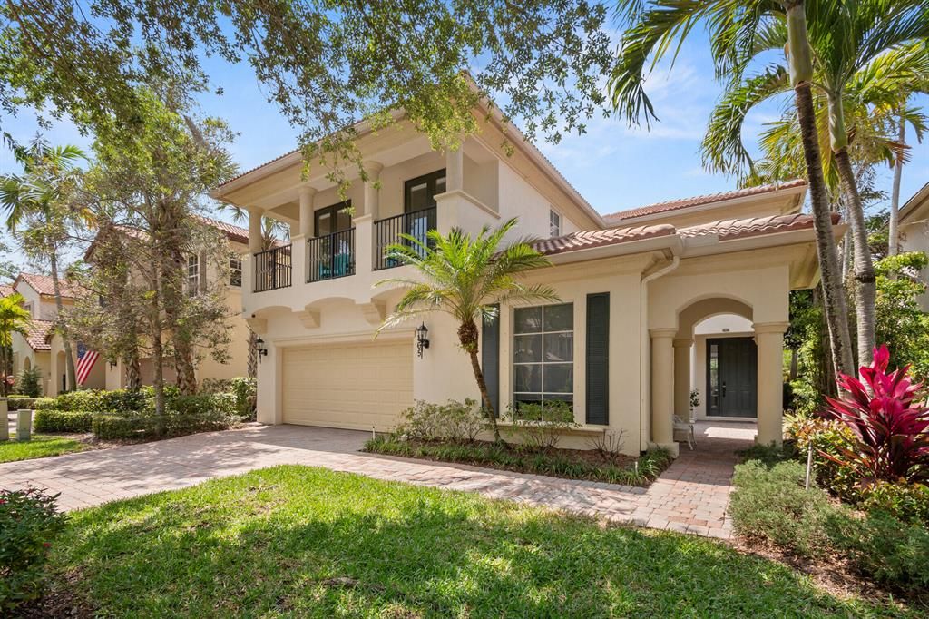 Photo of 865 Taft Court, Palm Beach Gardens, FL 33410 (MLS # R10788774)
