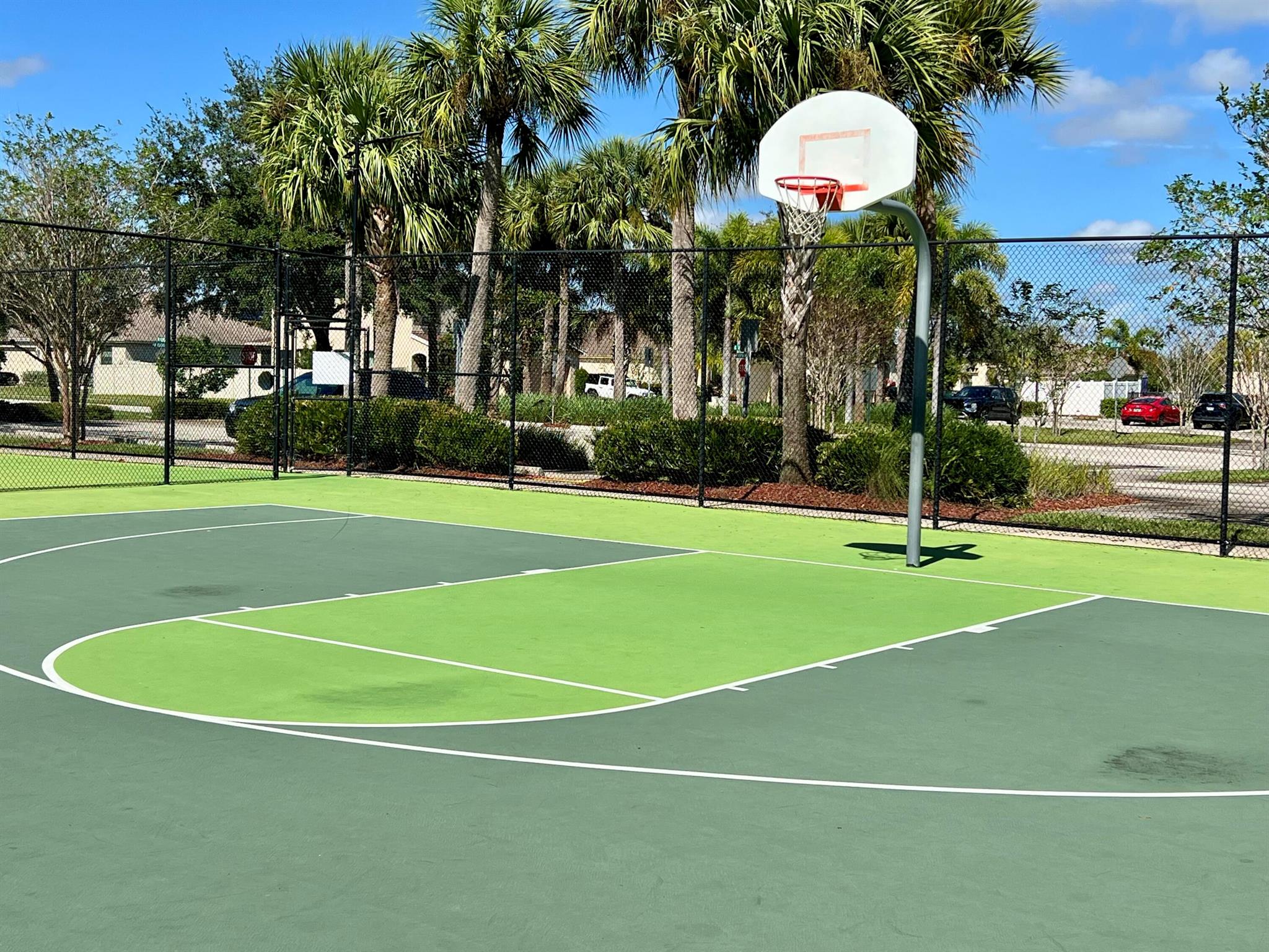 VERONA TRACE SUB & THE VI - Residential