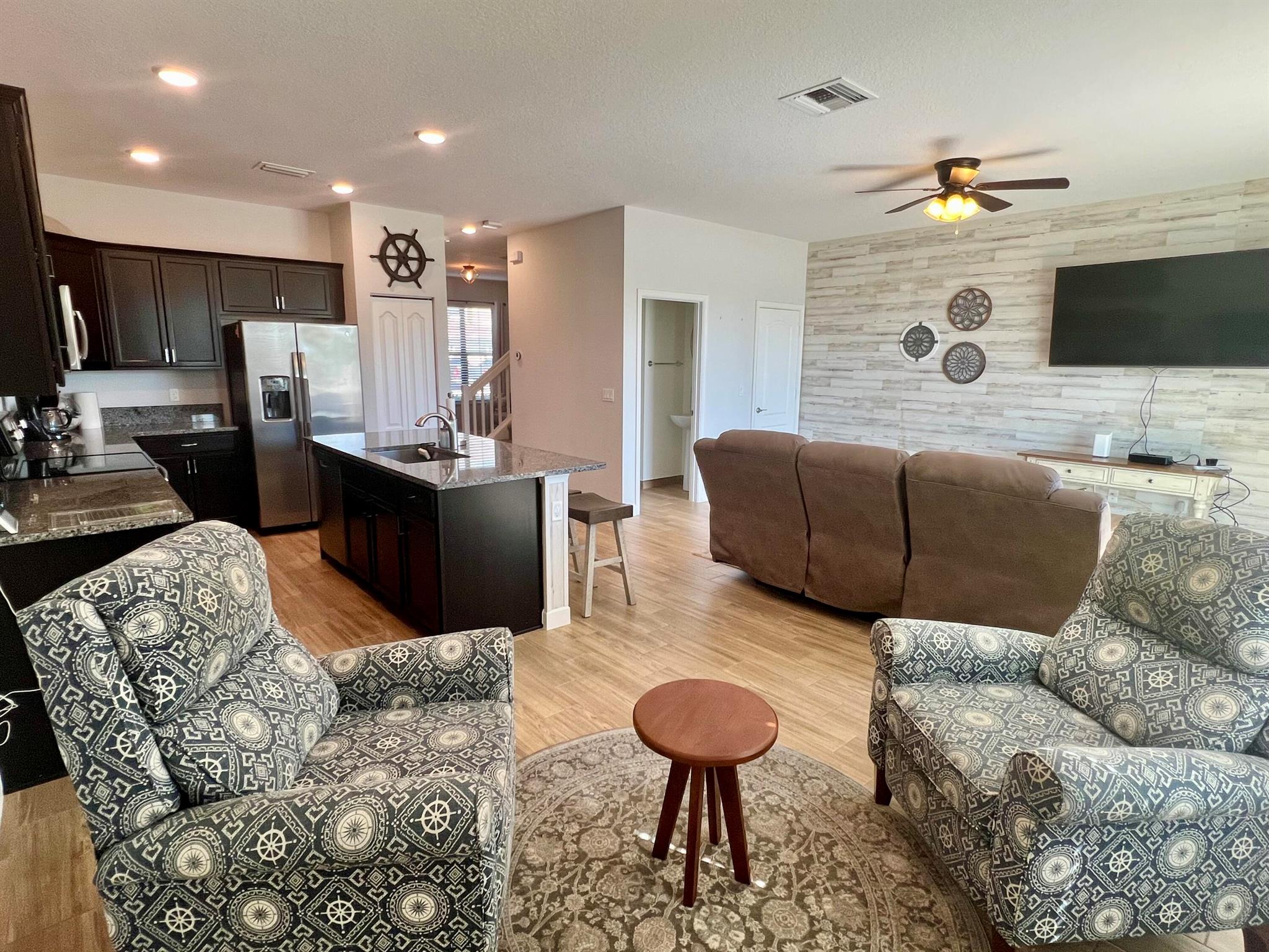 VERONA TRACE SUB & THE VI - Residential