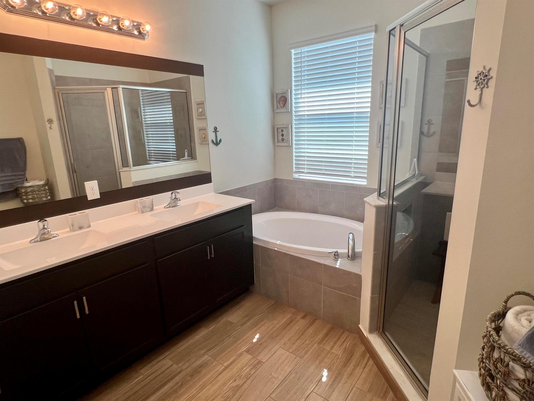 VERONA TRACE SUB & THE VI - Residential