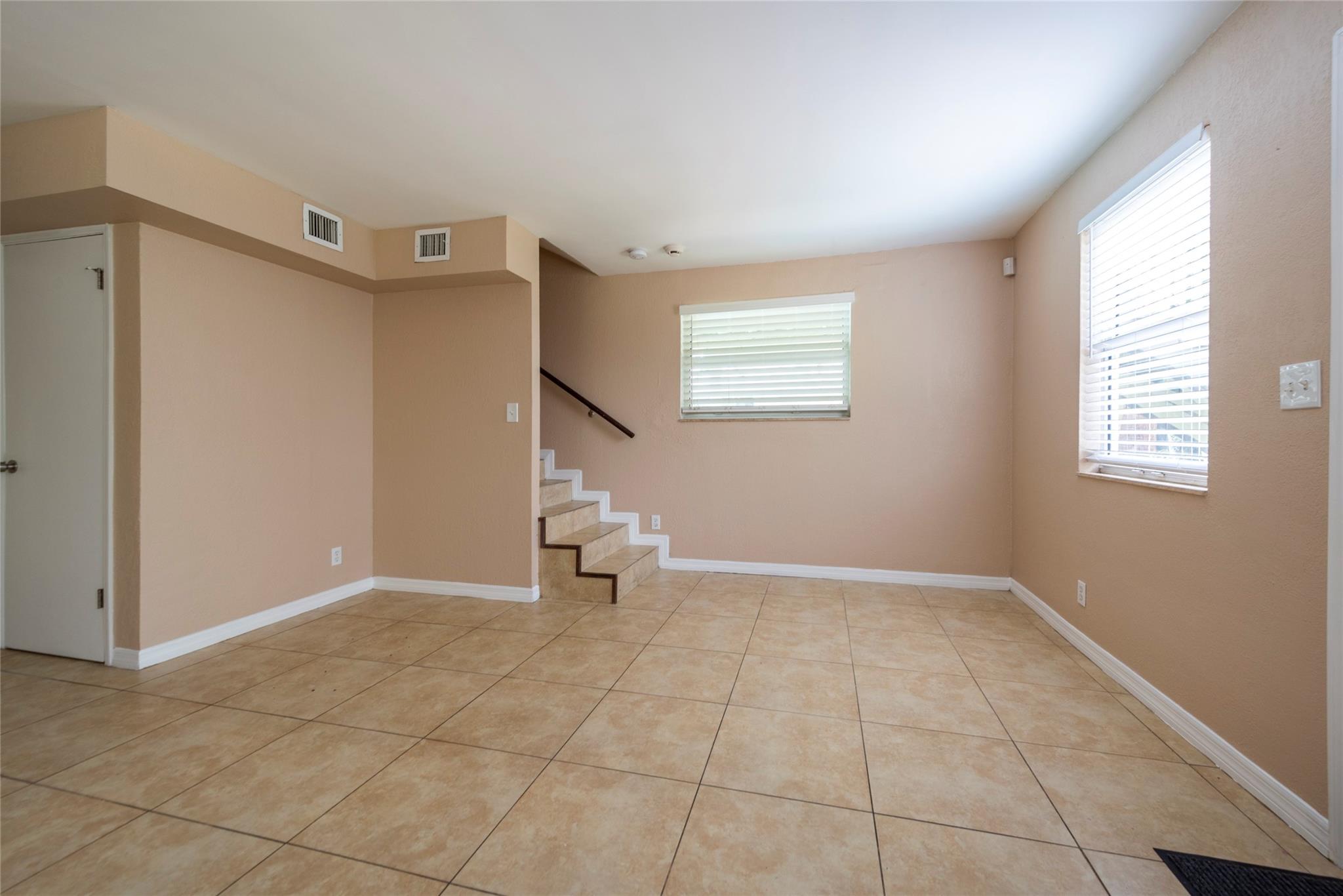 Progresso 2-18 D - Residential Lease