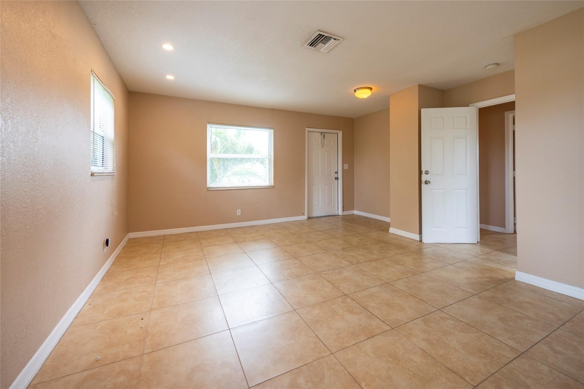 Progresso 2-18 D - Residential Lease