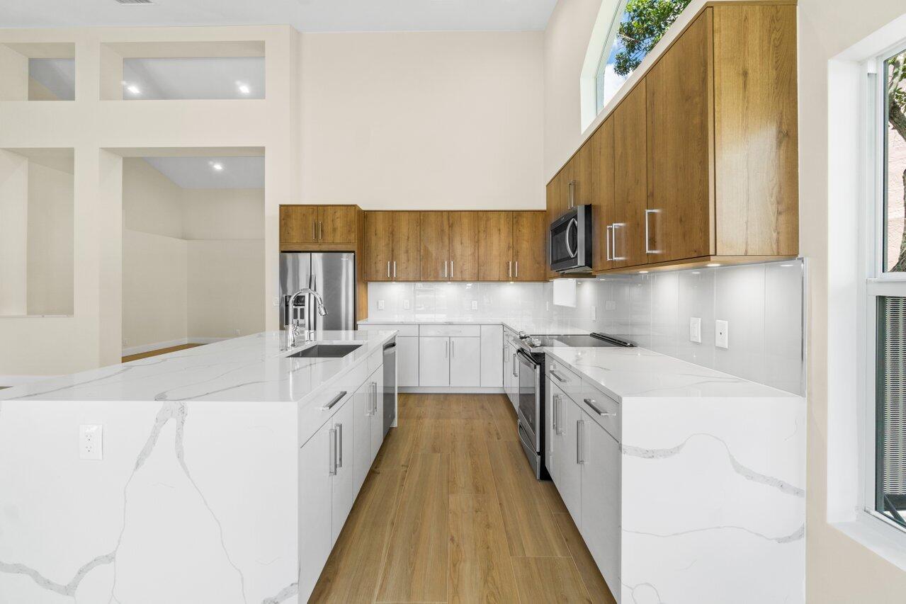 BERMUDA ISLE AT ABERDEEN - Residential