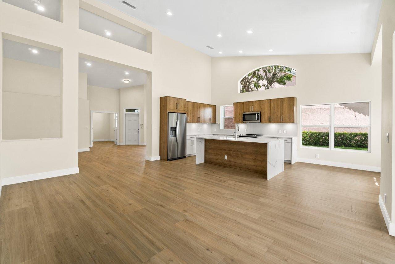 BERMUDA ISLE AT ABERDEEN - Residential