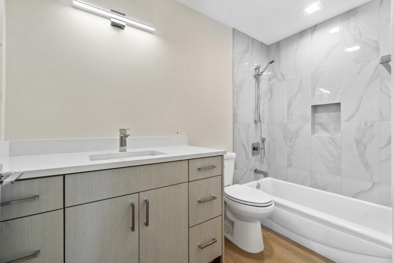 BERMUDA ISLE AT ABERDEEN - Residential