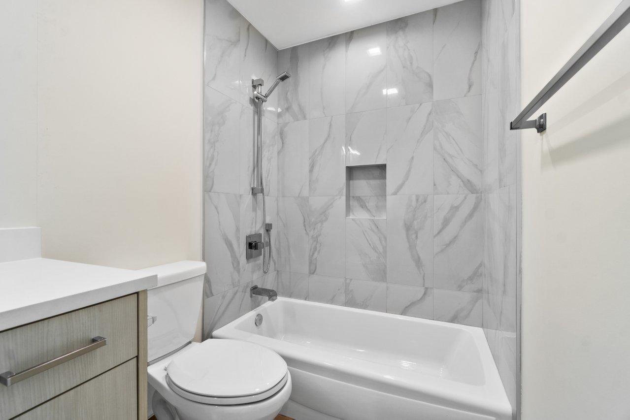 BERMUDA ISLE AT ABERDEEN - Residential