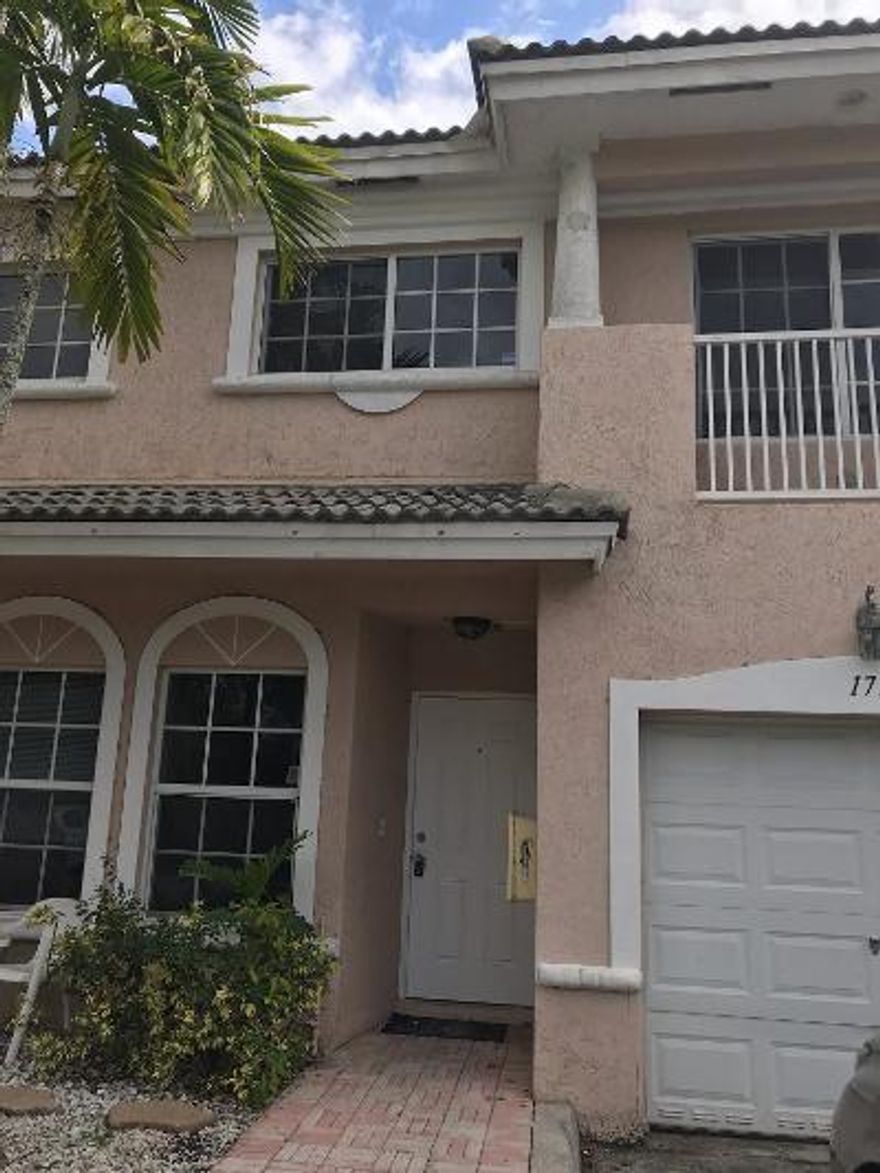 VERY NICE! 3 BEDROOMS 2.5 BATHROOMS 2 STORY TOWNHOUSE WITH 1 CAR GARAGE. KITCHEN HAS GRANITE COUNTER TOPS, SNACK COUNTER, TILE FLOORS THROUGH OUT, FRENCH DOOR, BRICK PATIO ON EXTERIOR, TEXTURED WALLS, FRESHLY PAINTED INSIDE, TRAY CEILING. LOCATED NEAR RESTAURANTS AND GREAT SCHOOLS.