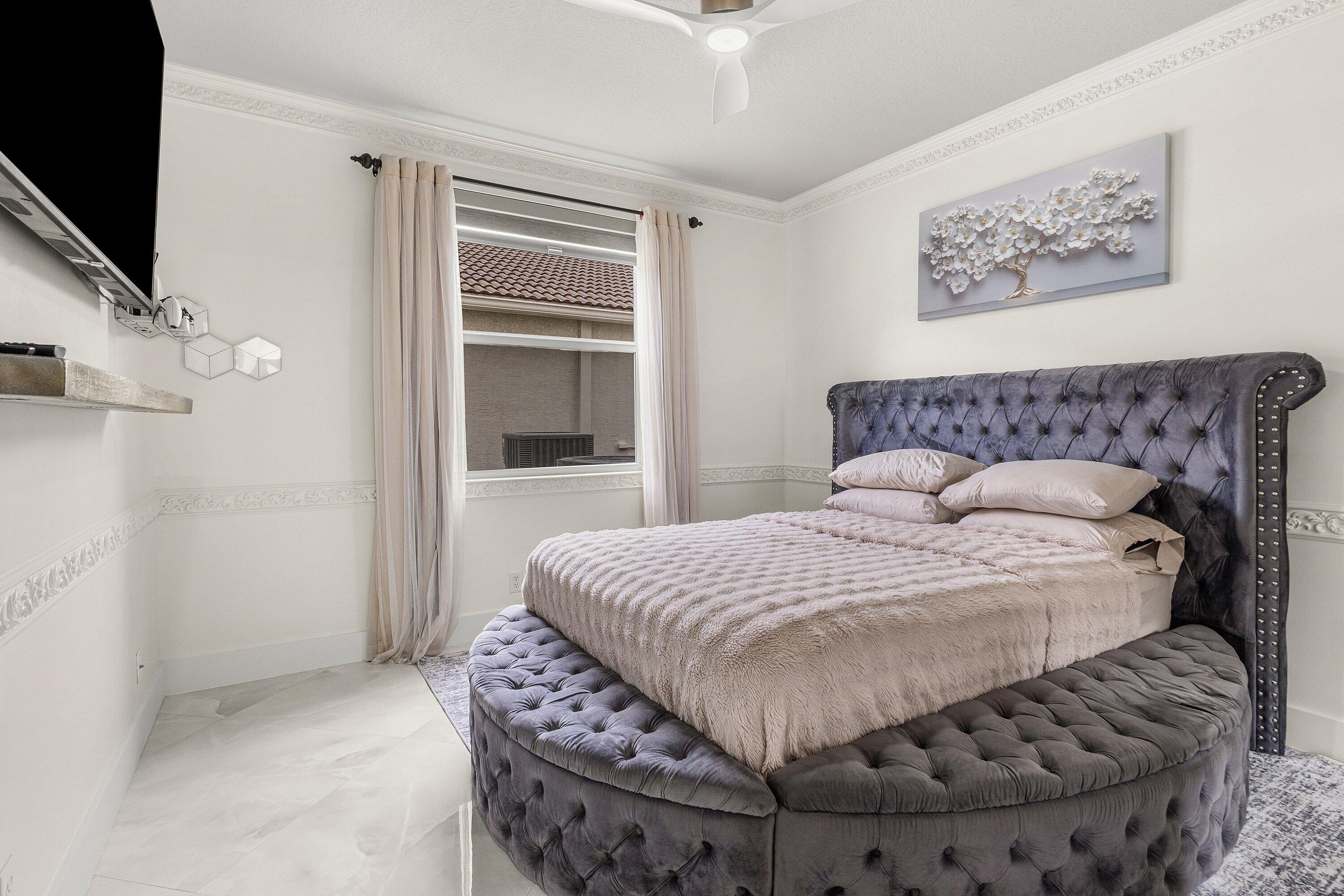 VILLAGES OF WINDSOR 1 - Residential