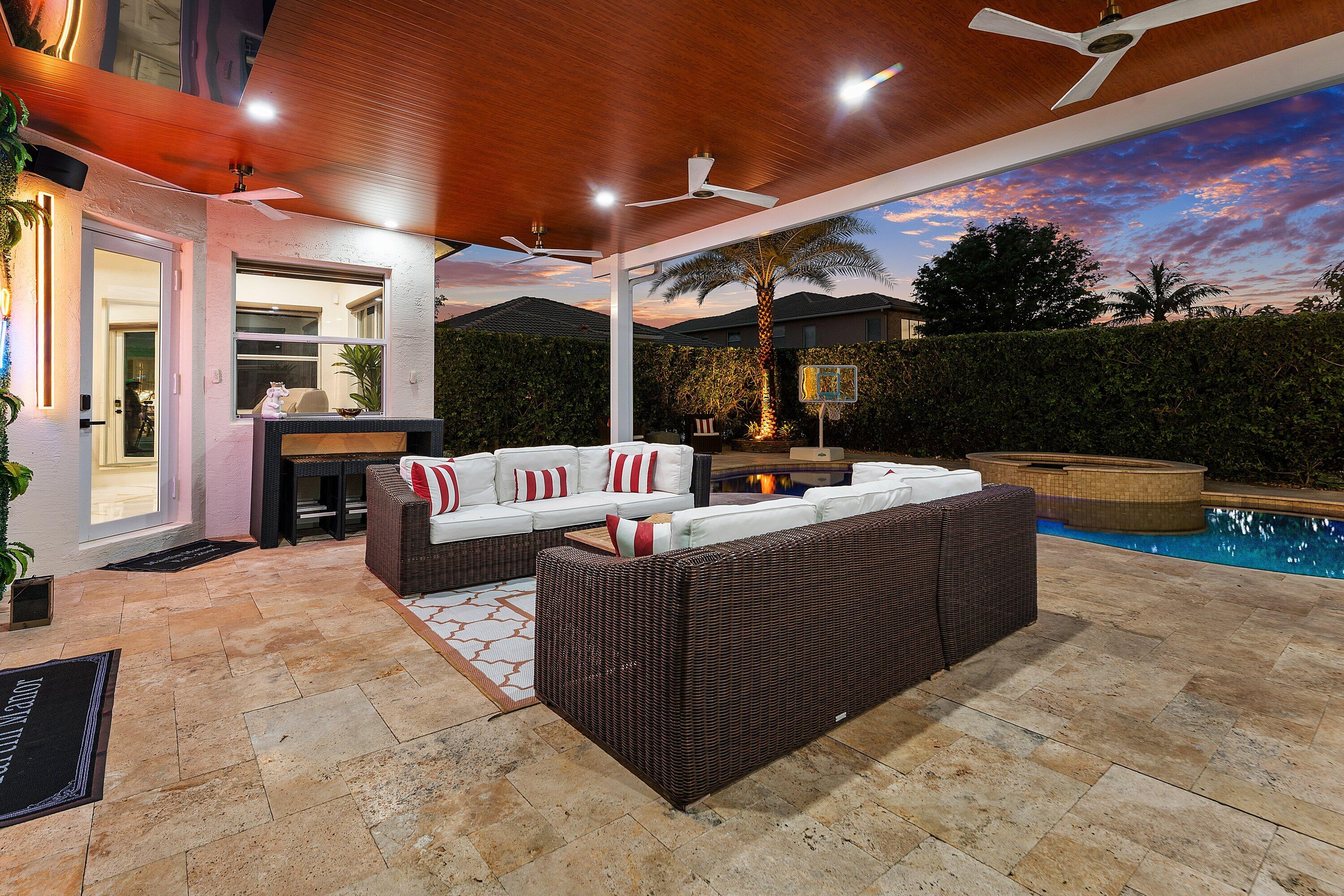 VILLAGES OF WINDSOR 1 - Residential