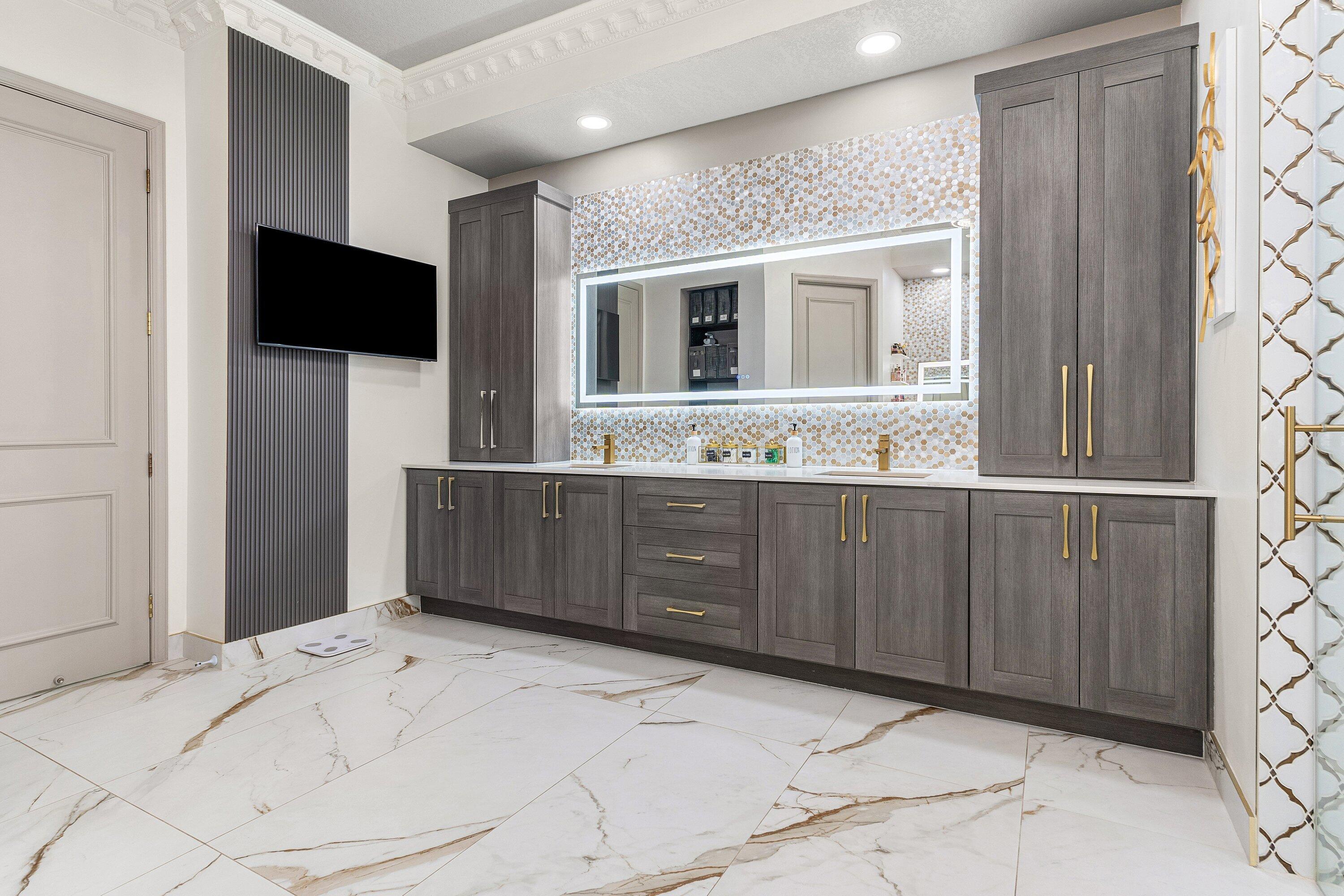 VILLAGES OF WINDSOR 1 - Residential