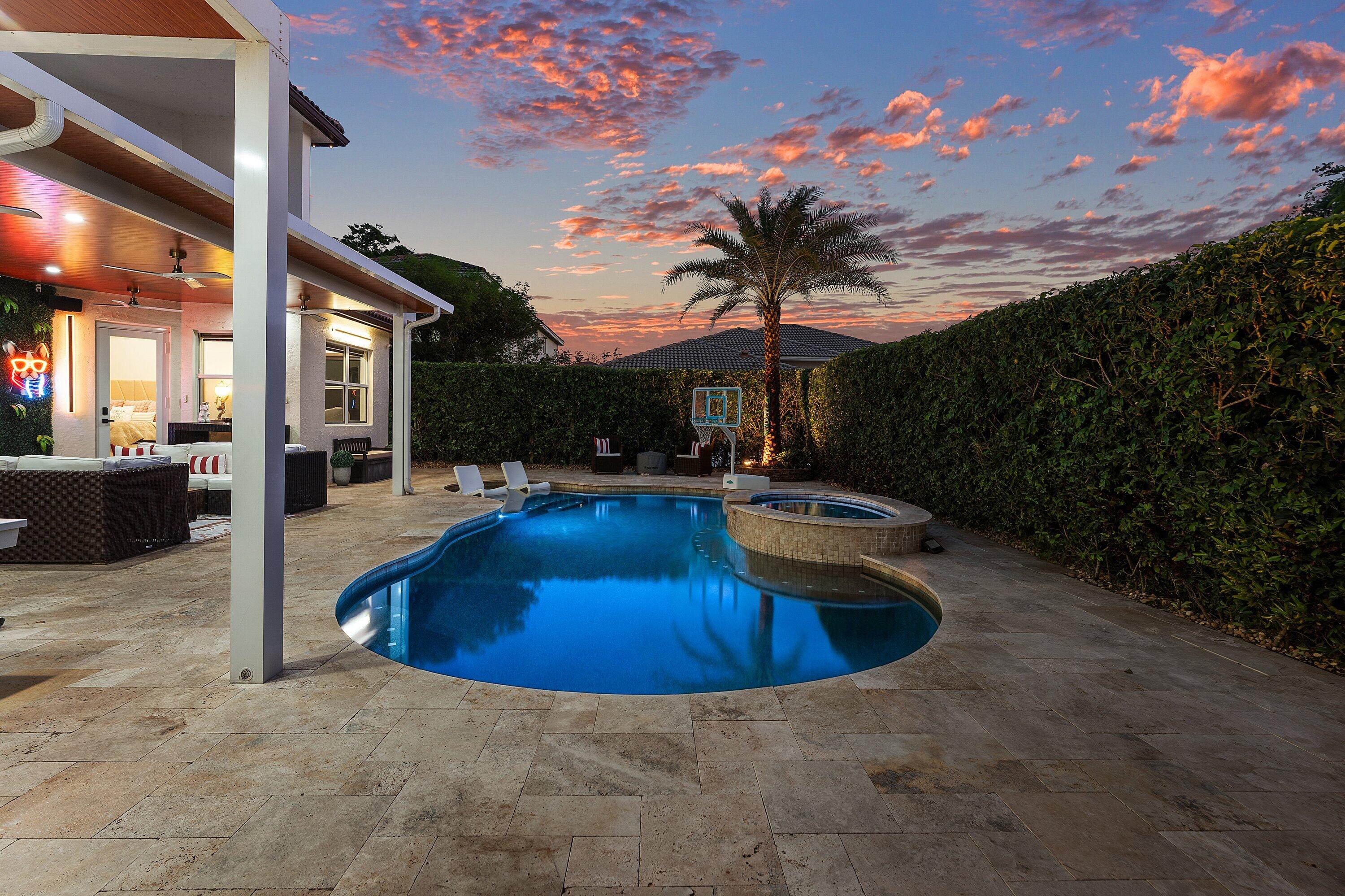 VILLAGES OF WINDSOR 1 - Residential