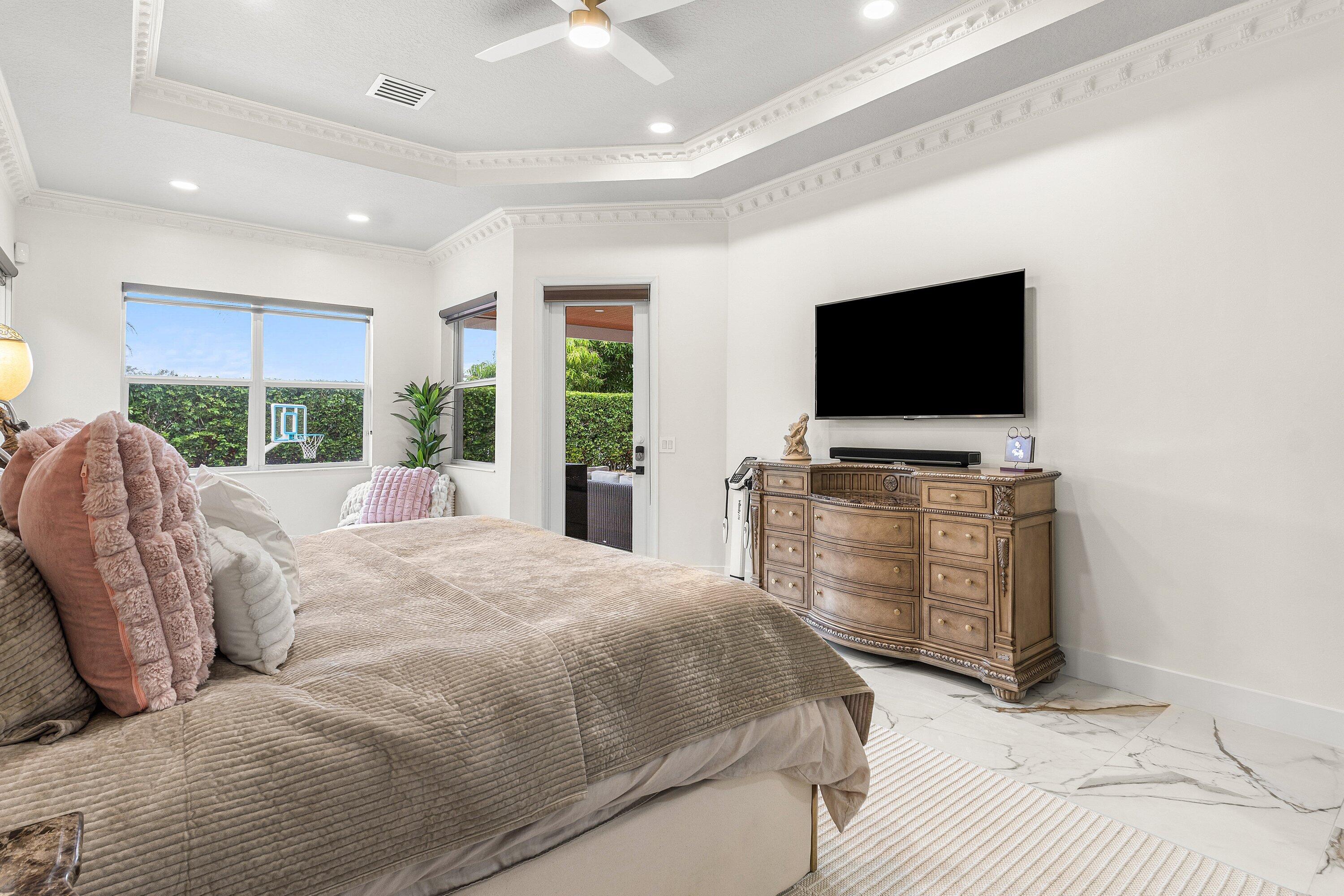 VILLAGES OF WINDSOR 1 - Residential