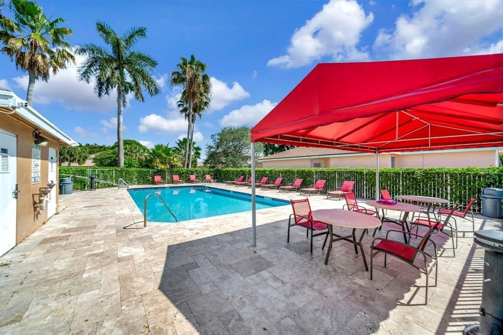 4046 Eastridge Circle