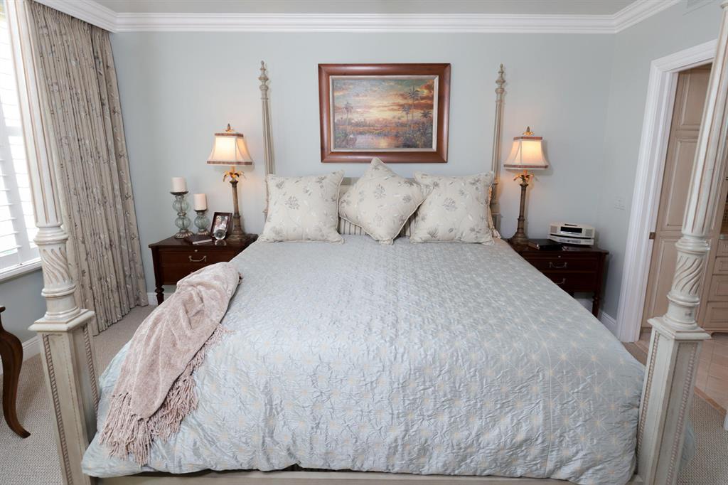 VILLAS INC - Residential