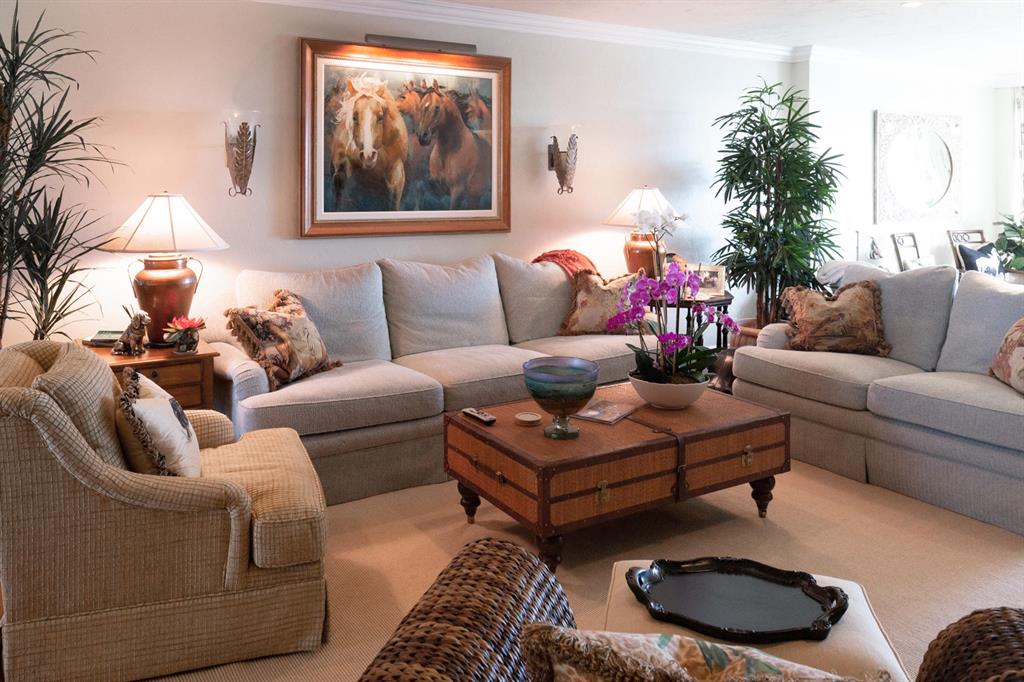 VILLAS INC - Residential