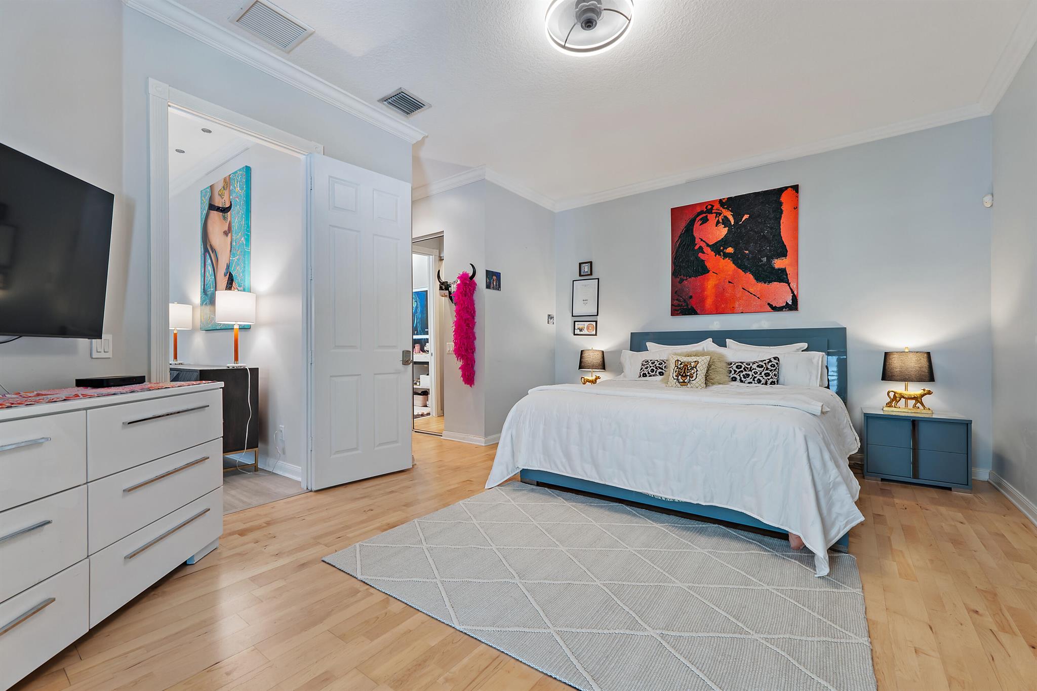231 Caravelle Drive