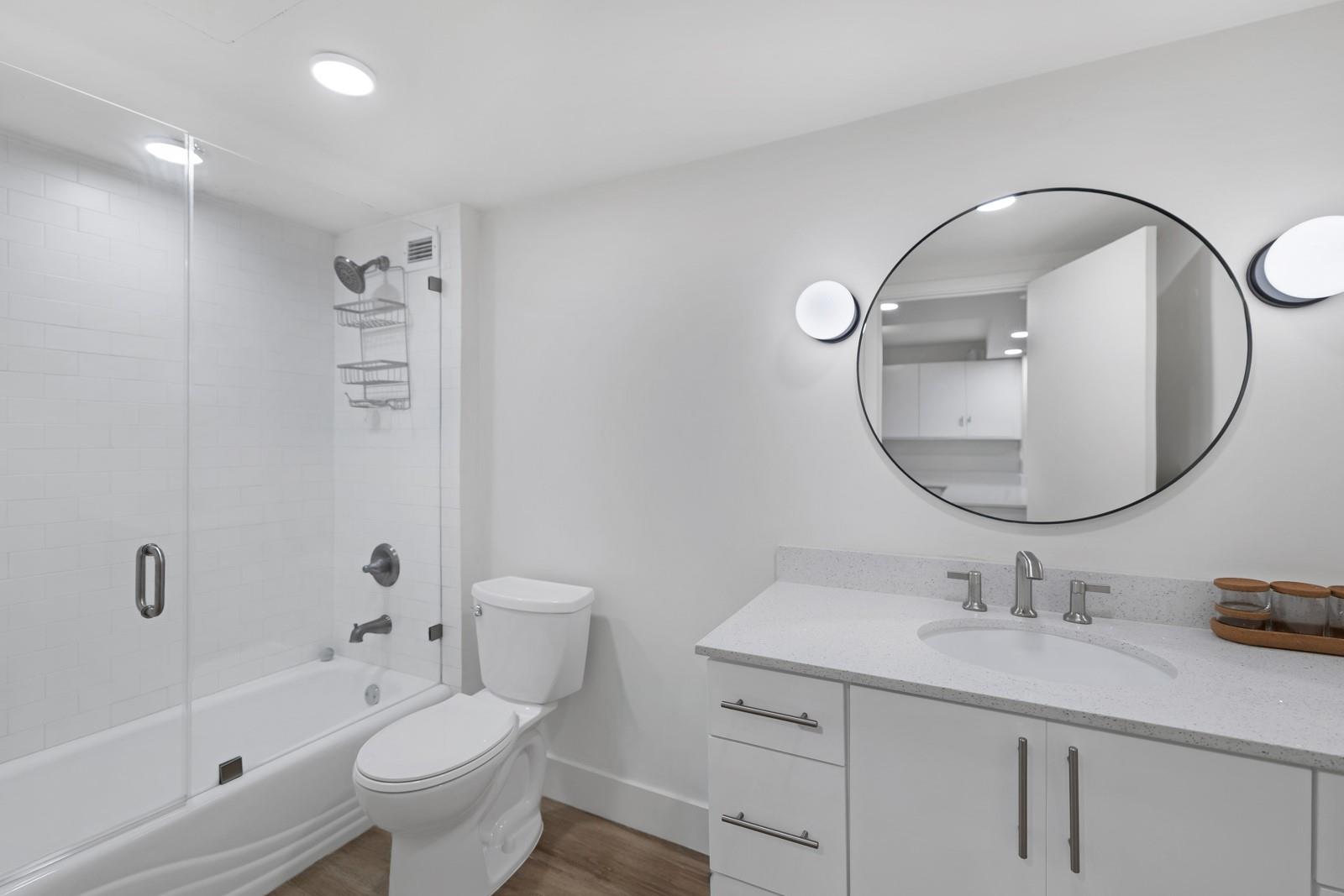 Roney Palace - Residential