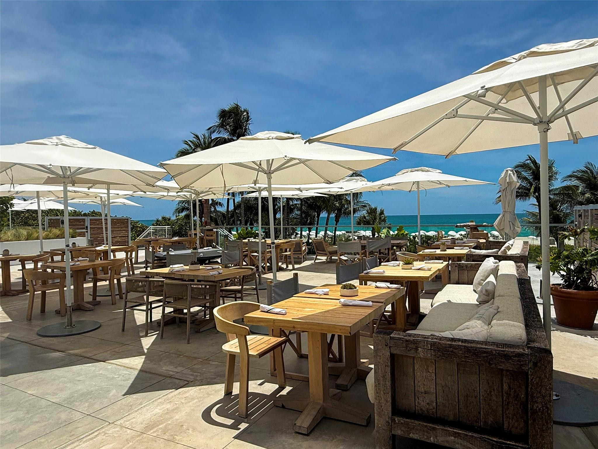 Roney Palace - Residential