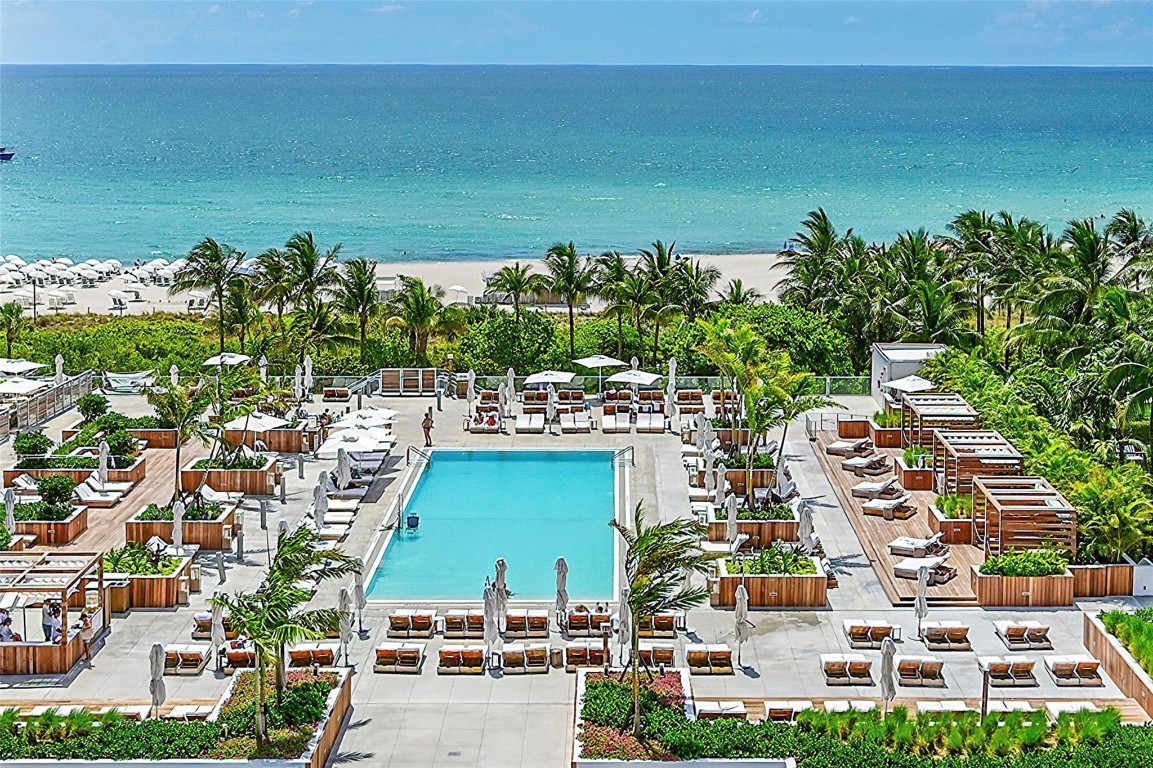 Roney Palace - Residential