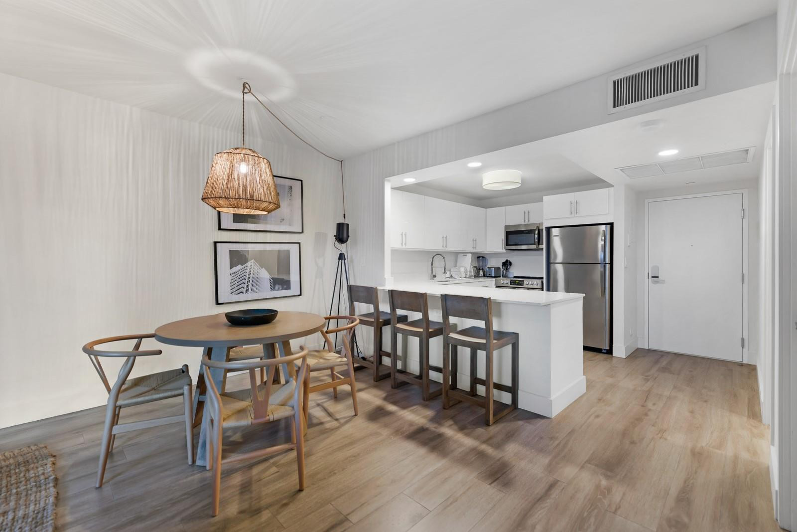 Roney Palace - Residential