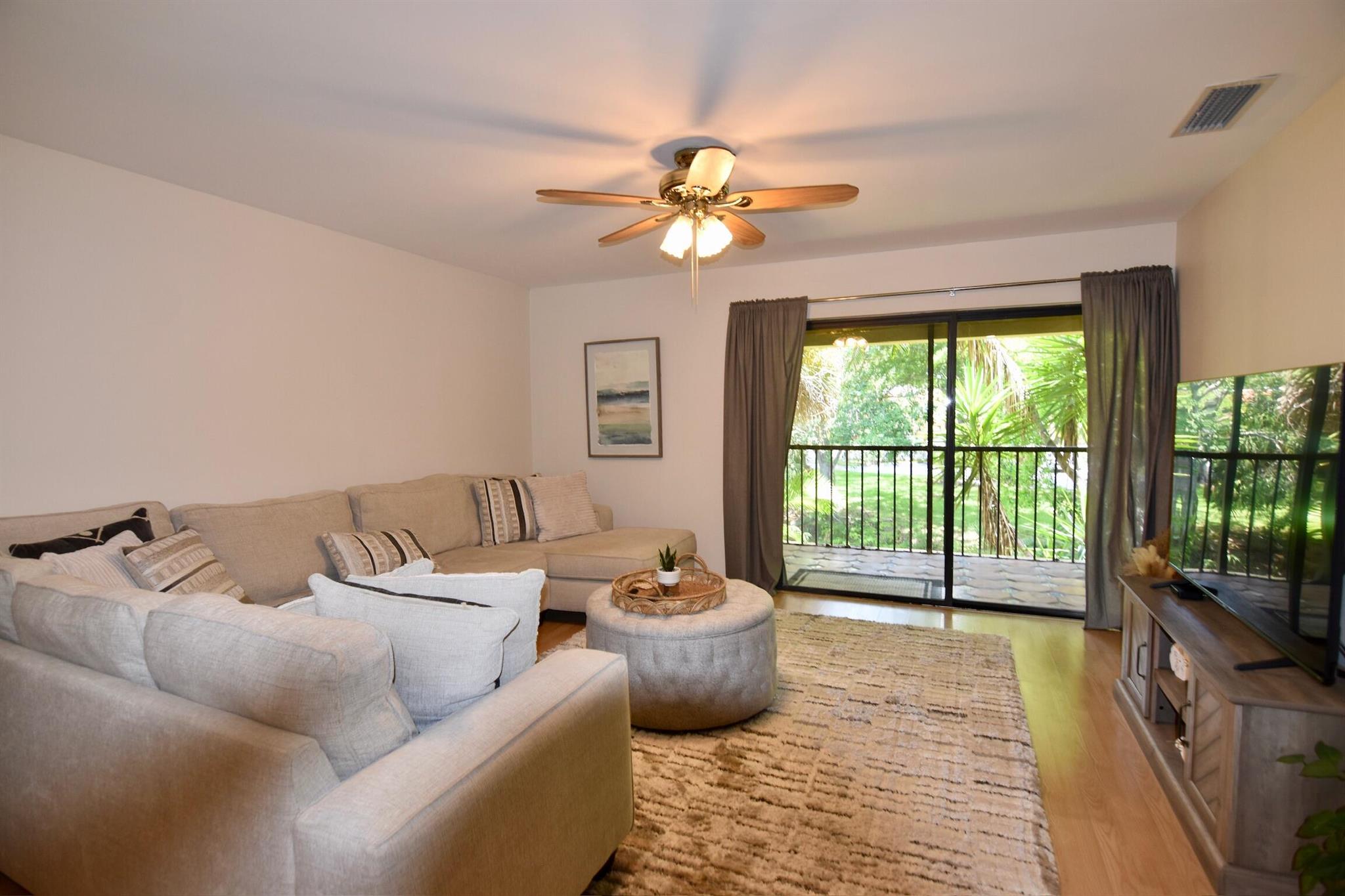 900 SW 9th Street Circle S 206