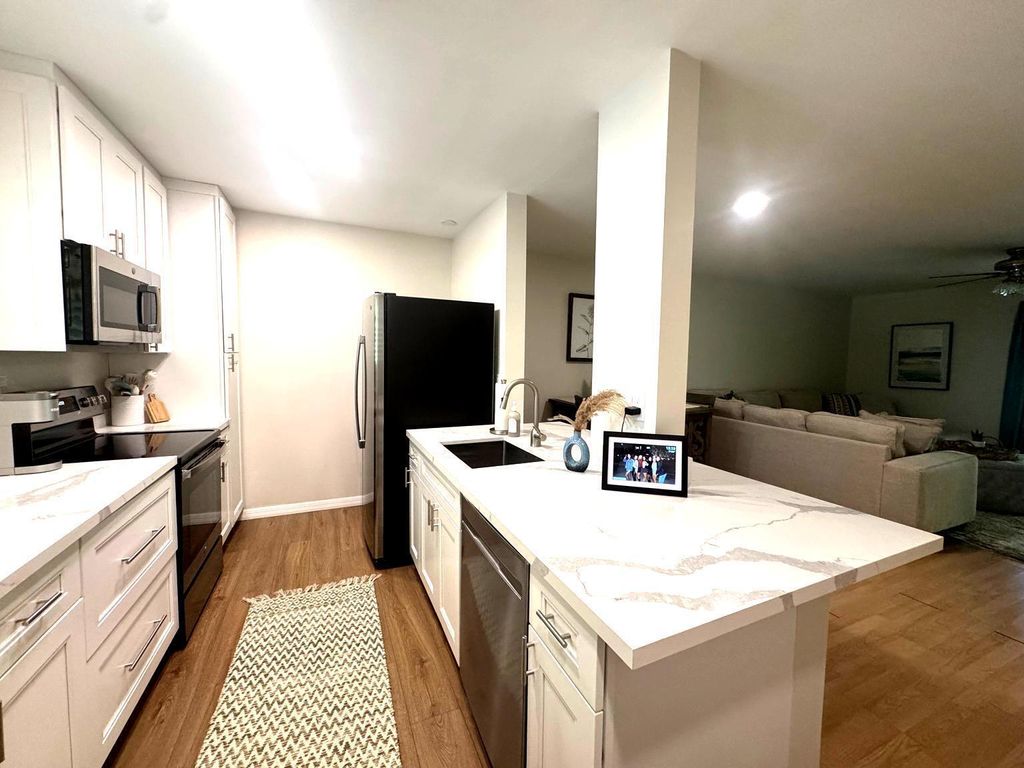 Photo of 900 SW 9th Street Circle S #206, Boca Raton, FL 33486 (MLS # R11095041)