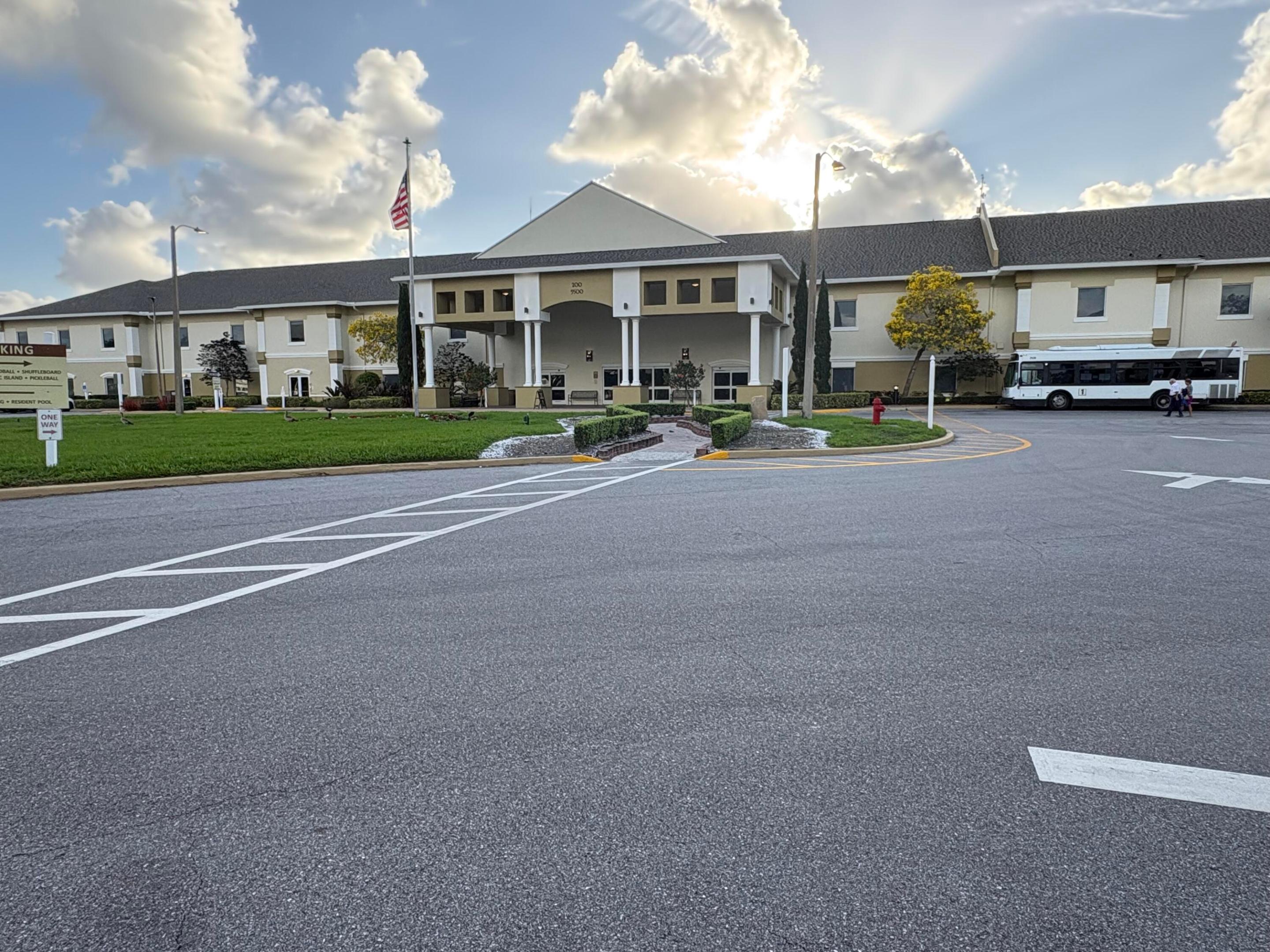 SUSSEX CONDO - Residential