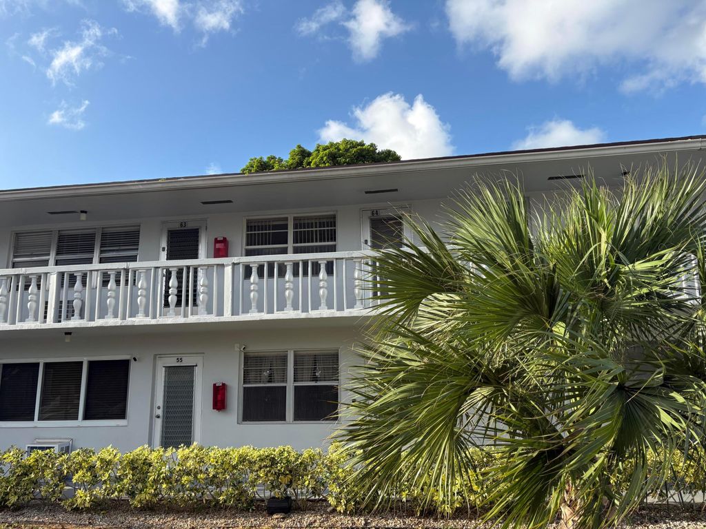 Photo of 64 Sussex C, West Palm Beach, FL 33417 (MLS # B26010486)