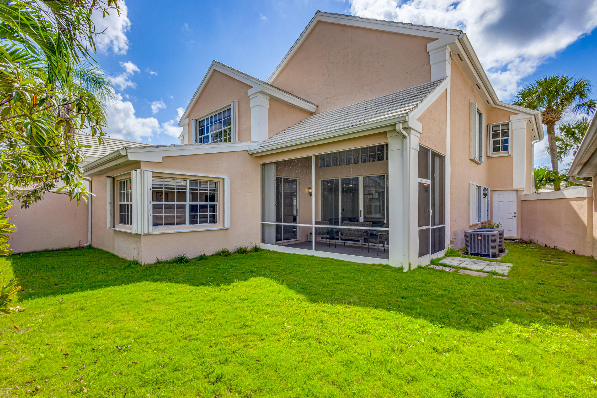 BARCLAY CLUB AT PGA NATL - Residential Lease