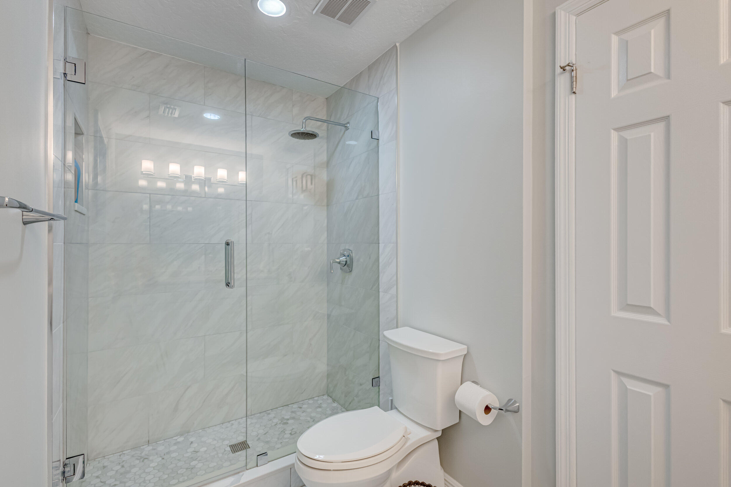 BARCLAY CLUB AT PGA NATL - Residential Lease