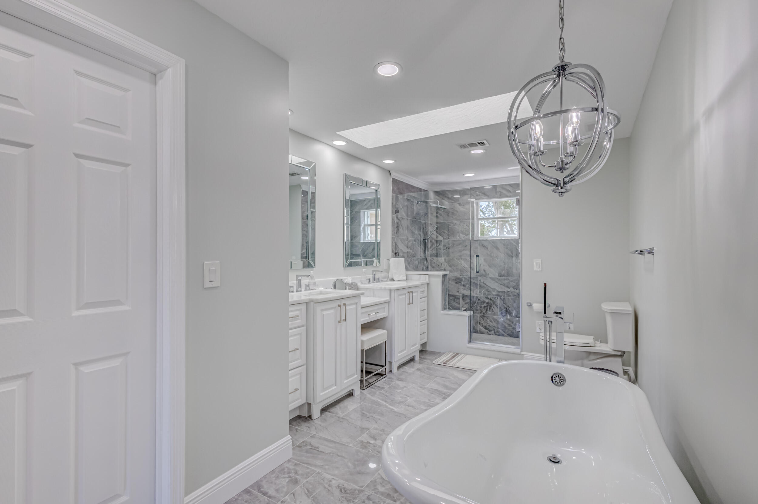 BARCLAY CLUB AT PGA NATL - Residential Lease