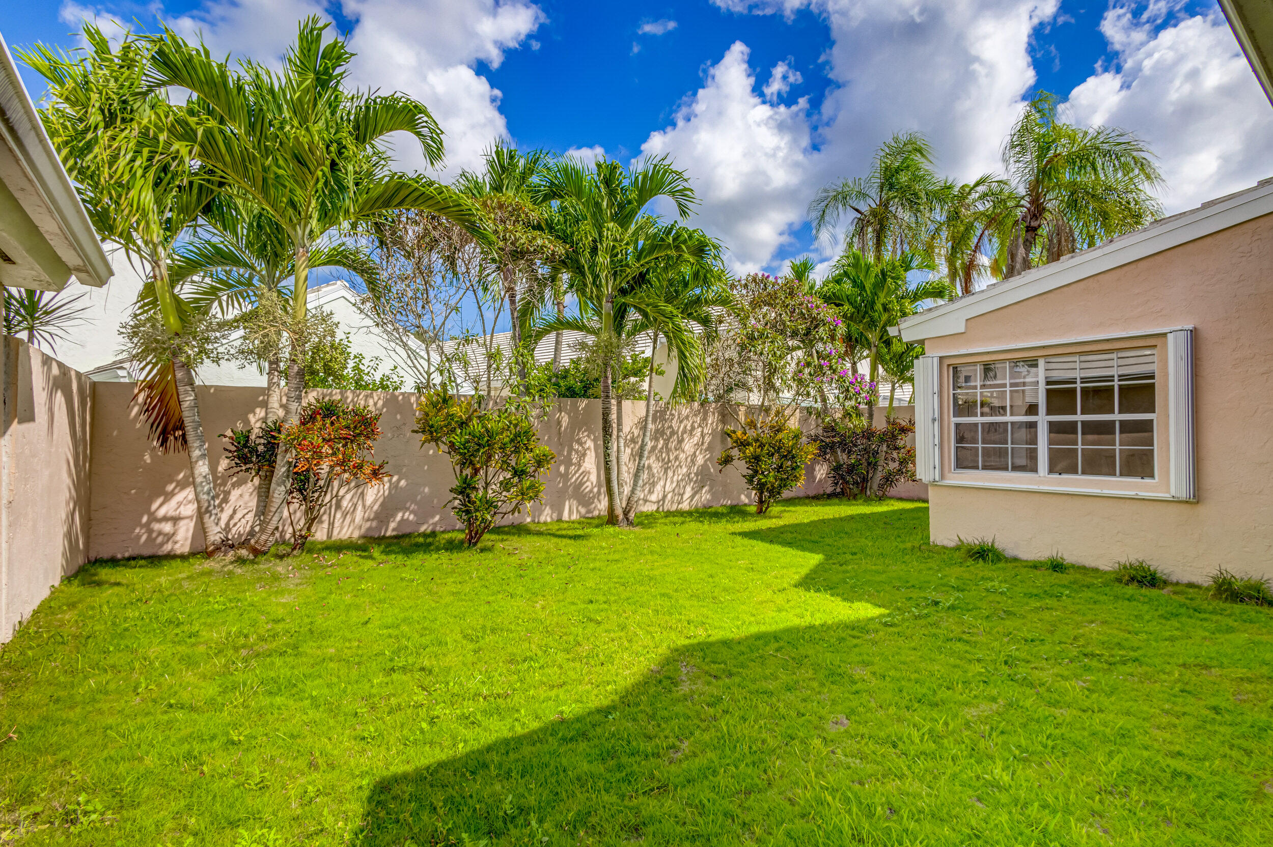 BARCLAY CLUB AT PGA NATL - Residential Lease