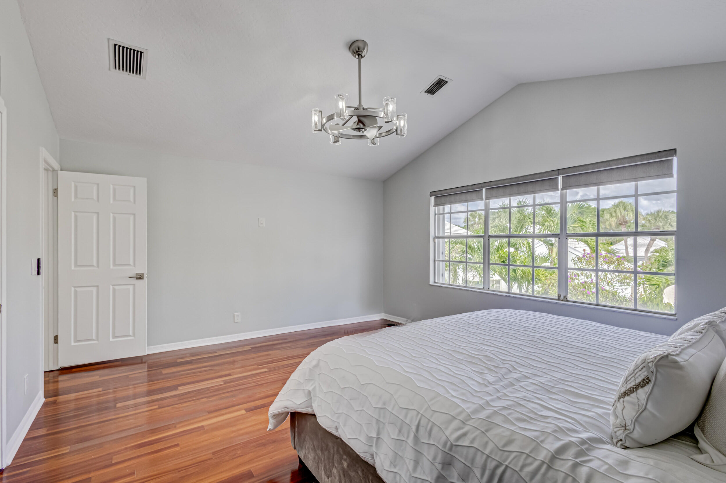 BARCLAY CLUB AT PGA NATL - Residential Lease