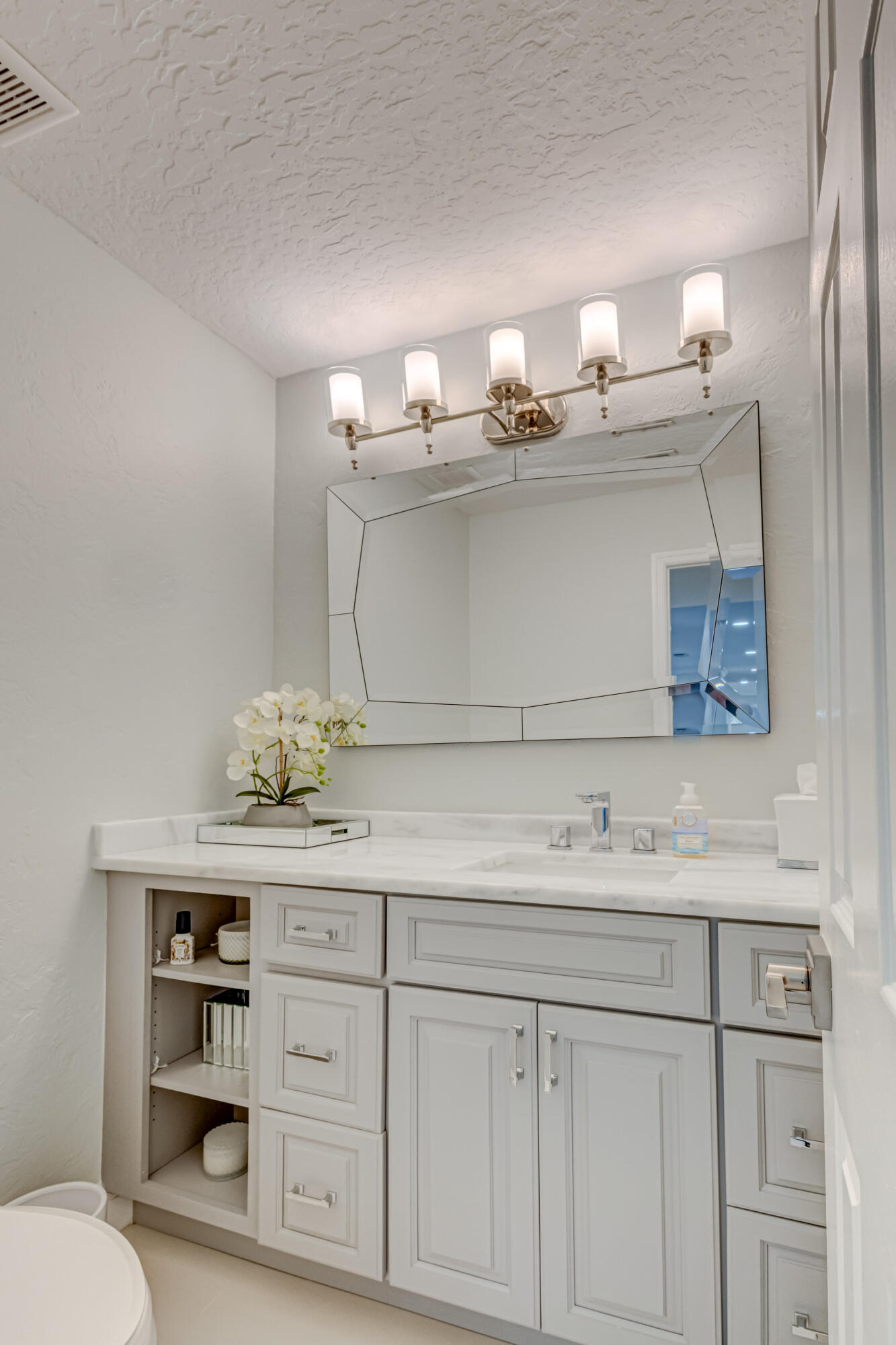 BARCLAY CLUB AT PGA NATL - Residential Lease