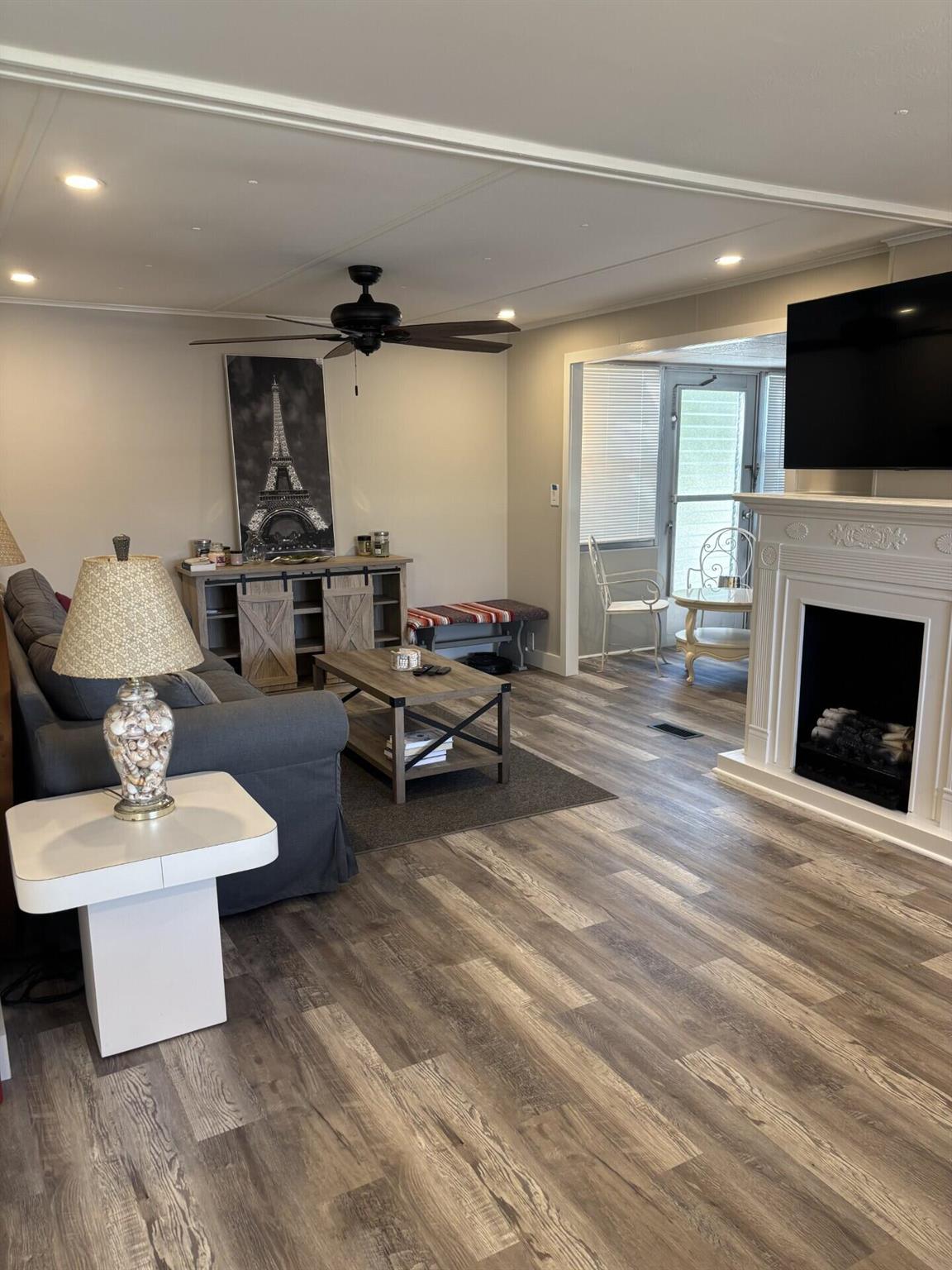 Spanish Lakes One - Residential