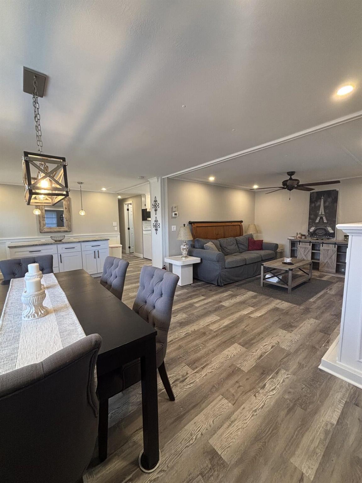 Spanish Lakes One - Residential