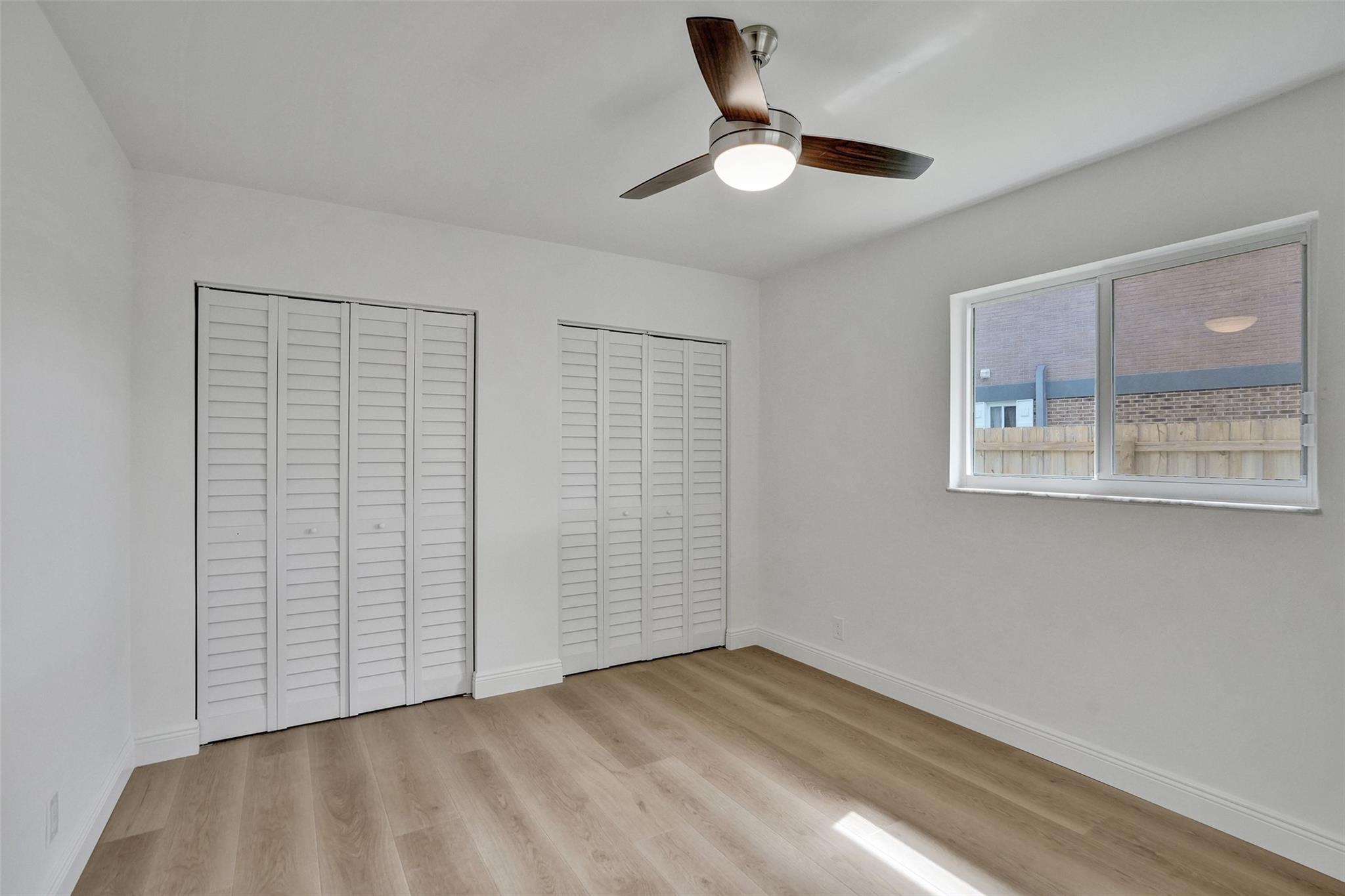 TROPIC PALMS 1 - Residential