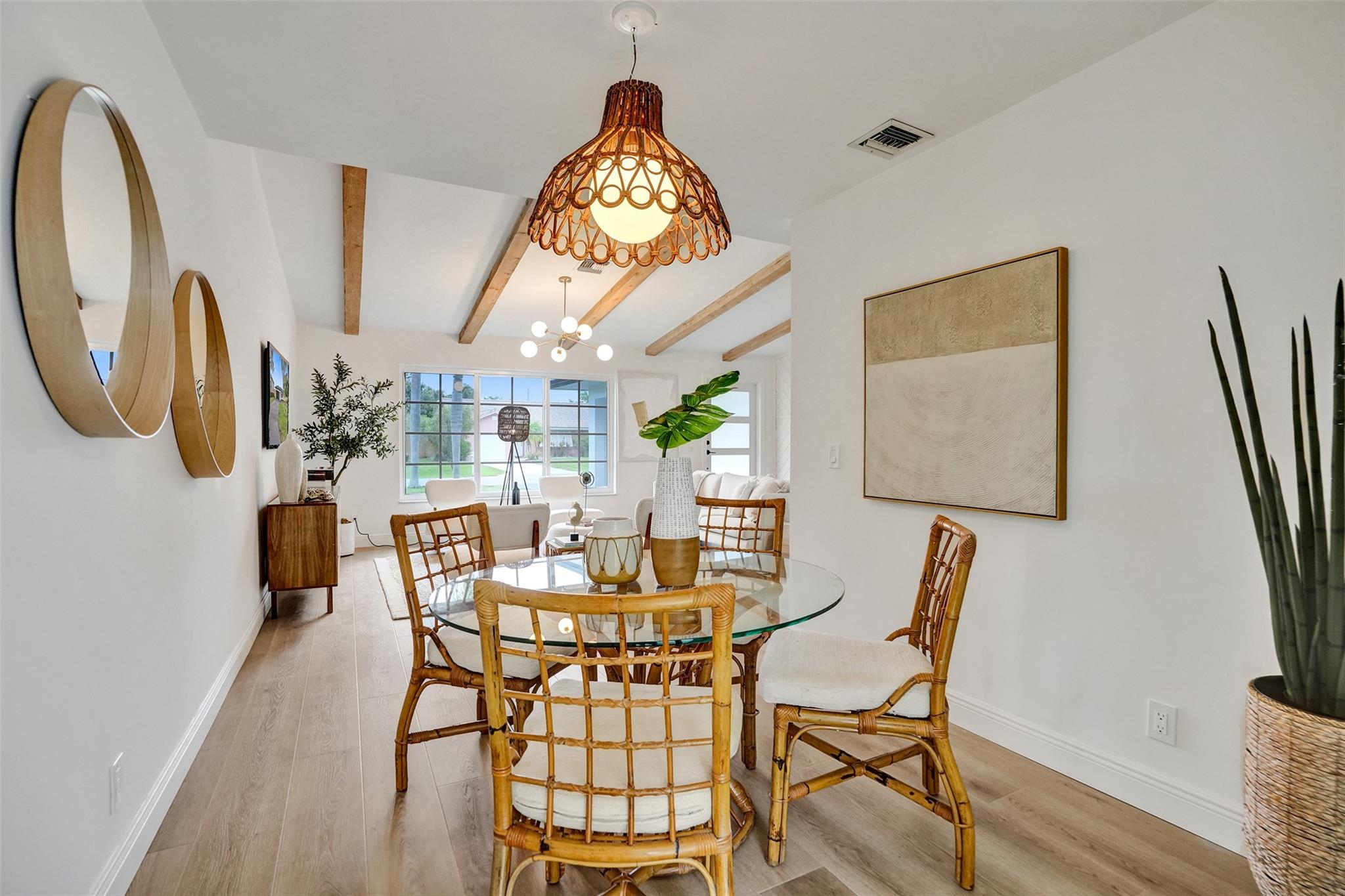 TROPIC PALMS 1 - Residential