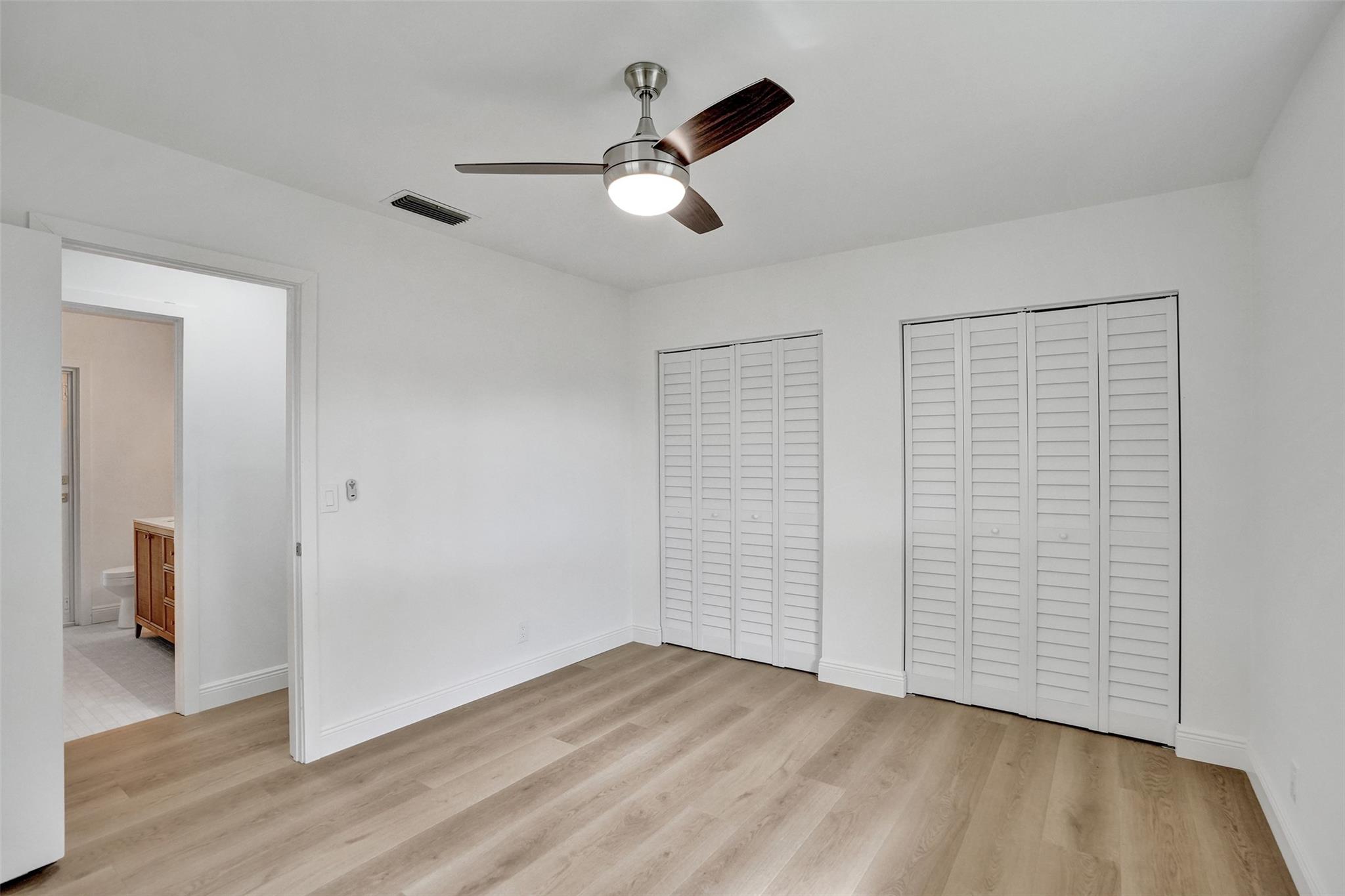 TROPIC PALMS 1 - Residential
