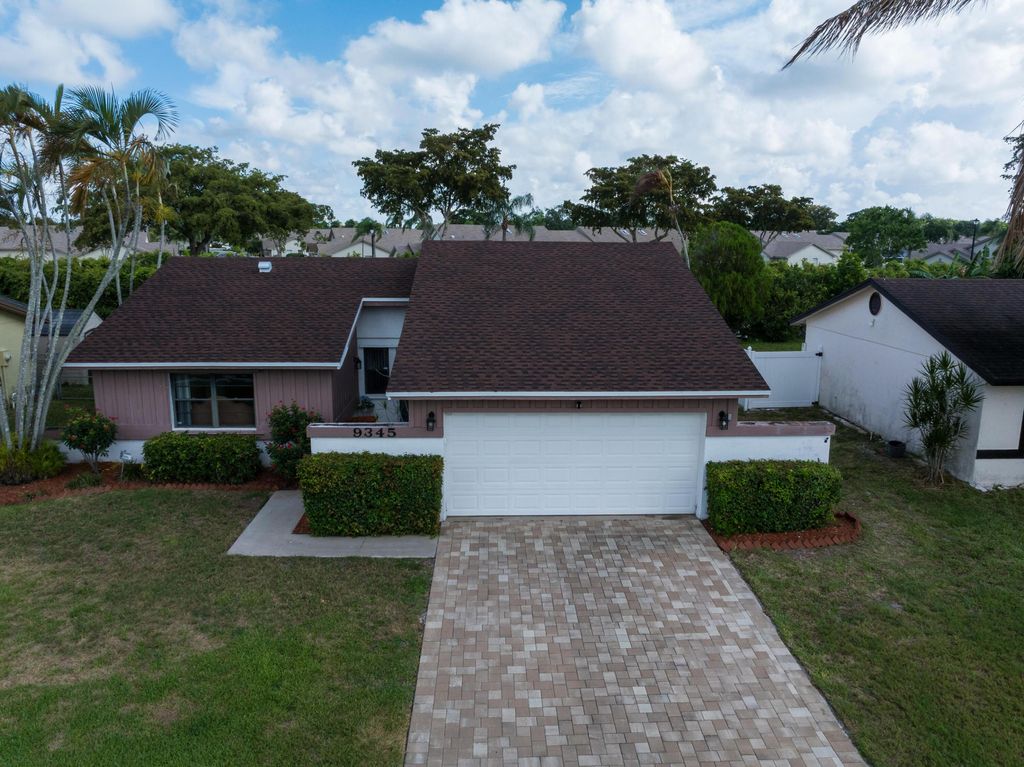 Photo of 9345 S Affirmed Lane, Boca Raton, FL 33496 (MLS # B26031442)