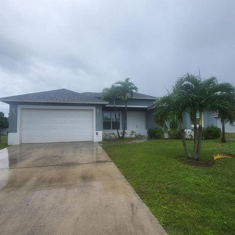 A home in Port St Lucie