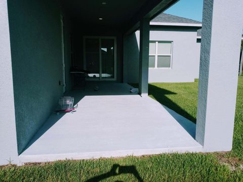 A home in Port St Lucie