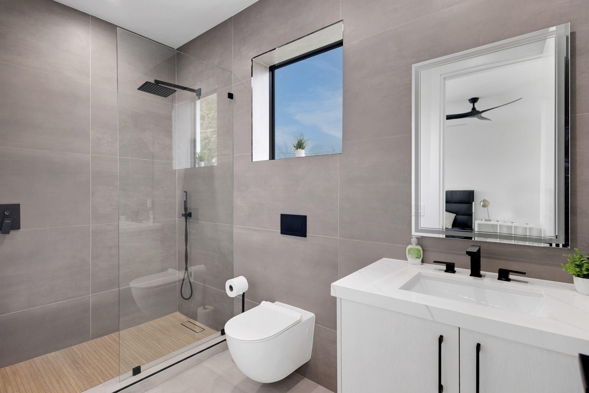 Halls Add 1-134 D - Residential