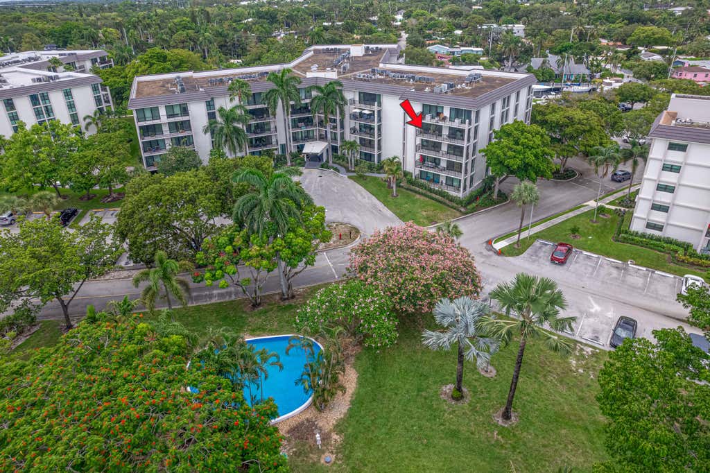 Photo of 1101 RIVER REACH Drive #410, Fort Lauderdale, FL 33315 (MLS # B26059929)