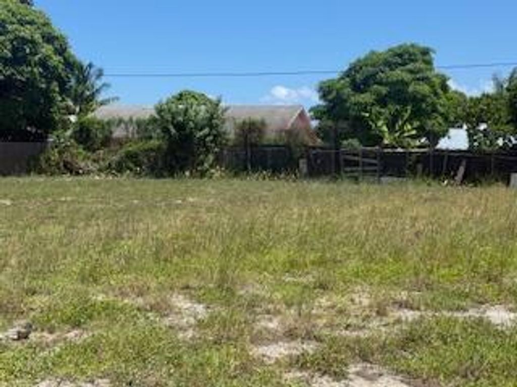 Photo of 460 Ocean Parkway, Boynton Beach, FL 33435 (MLS # R11117225)