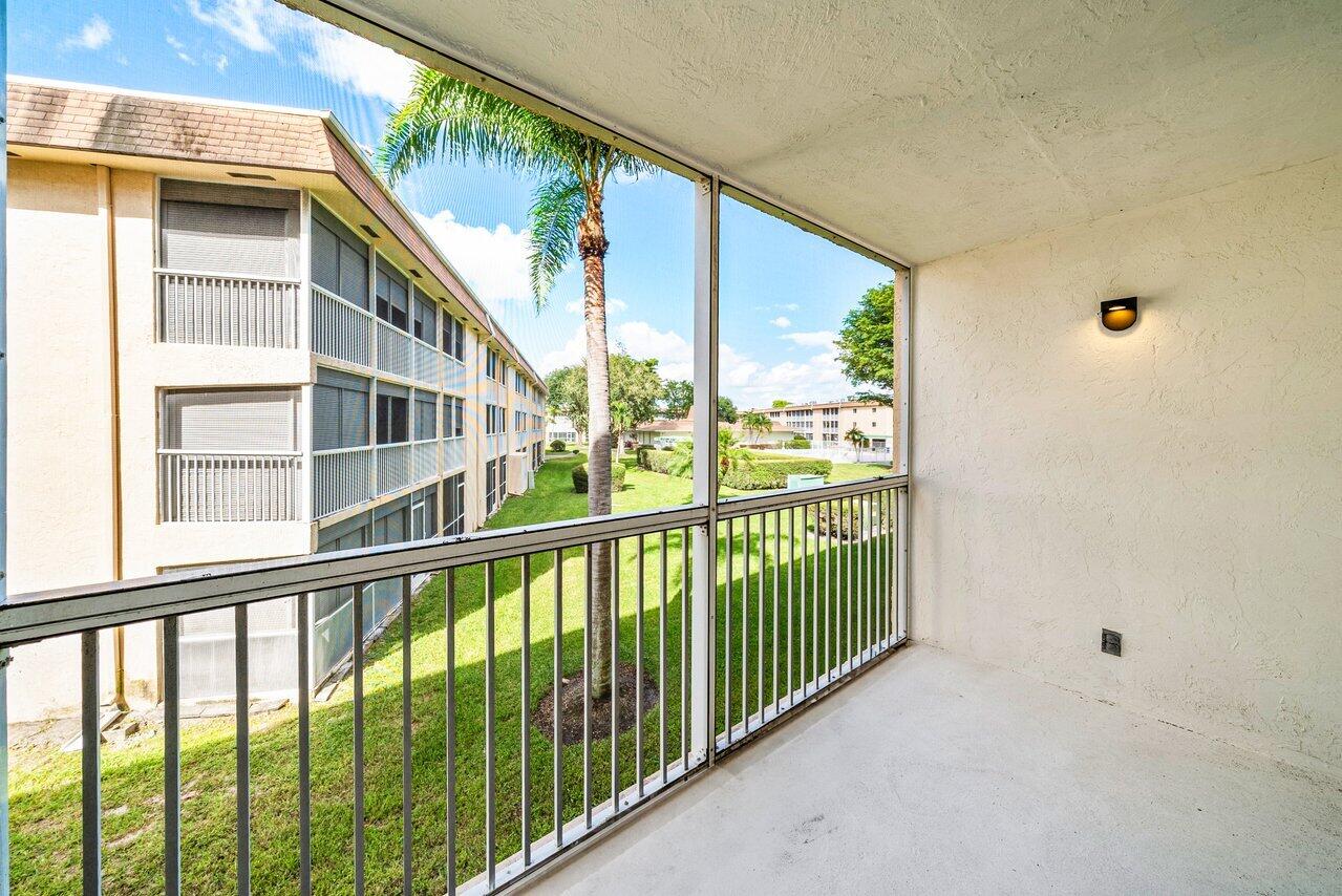 VILLAGE GREEN SUSSEX CONDO - Residential