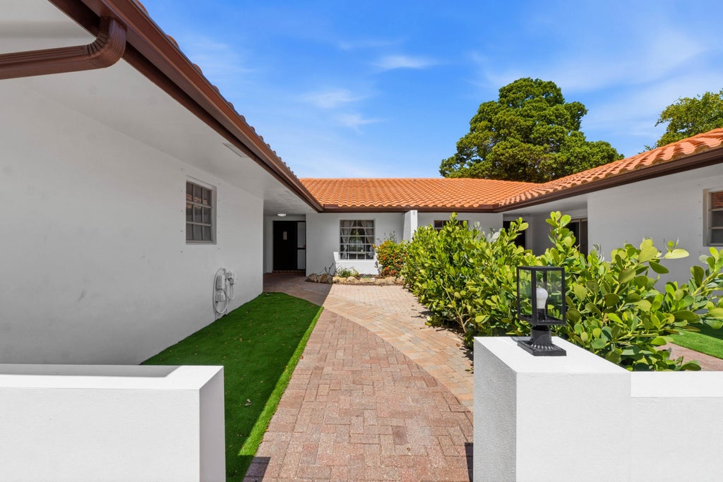 Photo of 3310 NW 90th Avenue #S, Coral Springs, FL 33065 (MLS # B26063951)